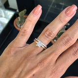 Anel Noivado Cravação Pavê