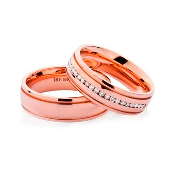 Aliança de casamento em ouro18k Reta com cravação no trilho - PAR - OROS