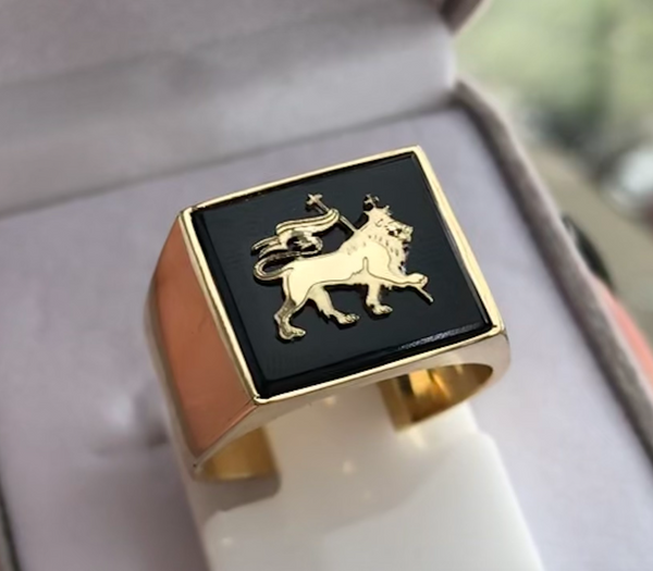 Anel Leão da tribo de Judá